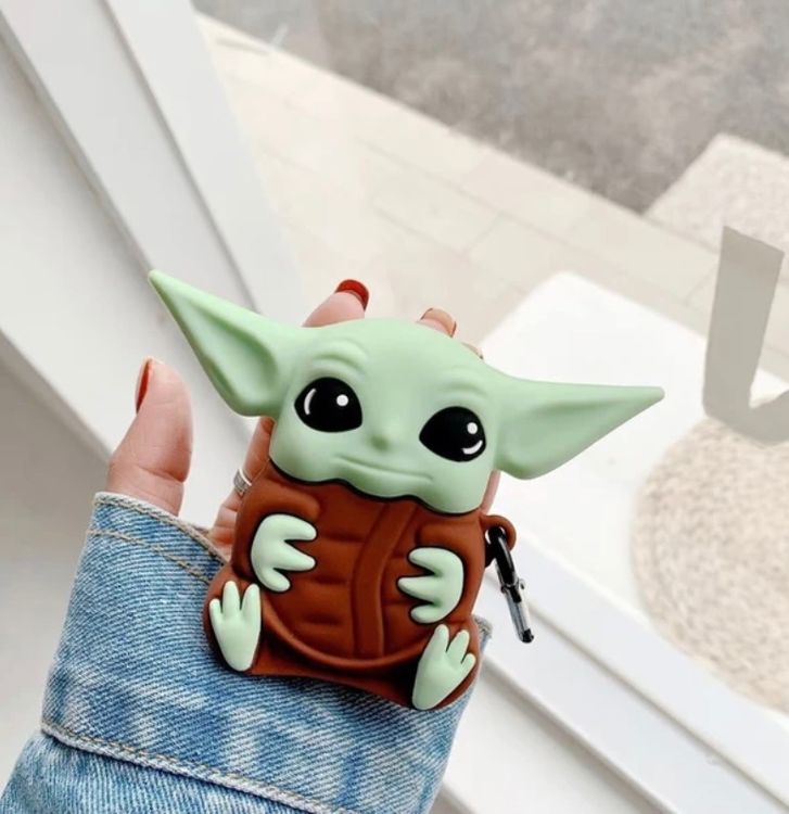 WONDEE 2-in-1 Set: Kabellose Maus & Mauspad Mit Baby Yoda (Grogu) Design – Offizielle Star Wars Artikel