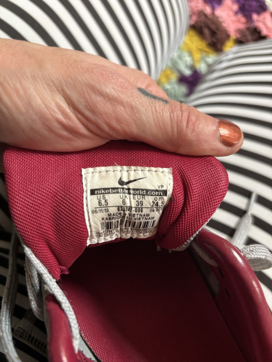 Nike Damenschuhe: Nike Air Max Sneaker – Neu (gemäss Beschreibung) aus Bern von Cepu 1
