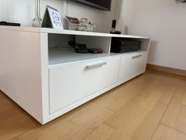 TV-Möbel weiss mit zwei Schubladen guter Zustand