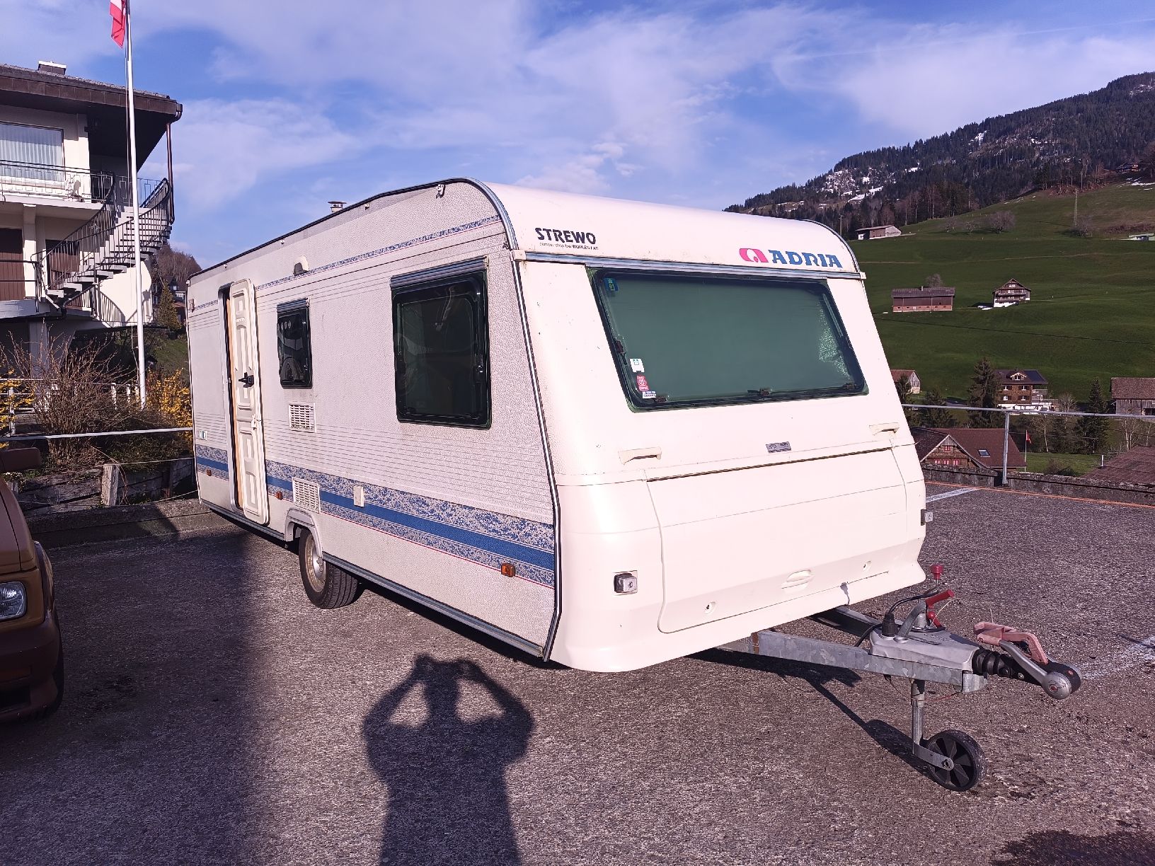 Adria Veicoli da campeggio: Wohnwagen Adria – Usato da Ibach venduto da mathias98