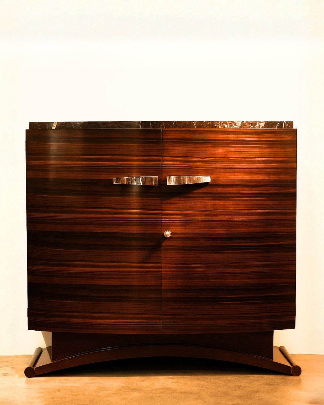 Credenze: BUFFET ART DECO – Usato da Moutier venduto da Vintage-signature