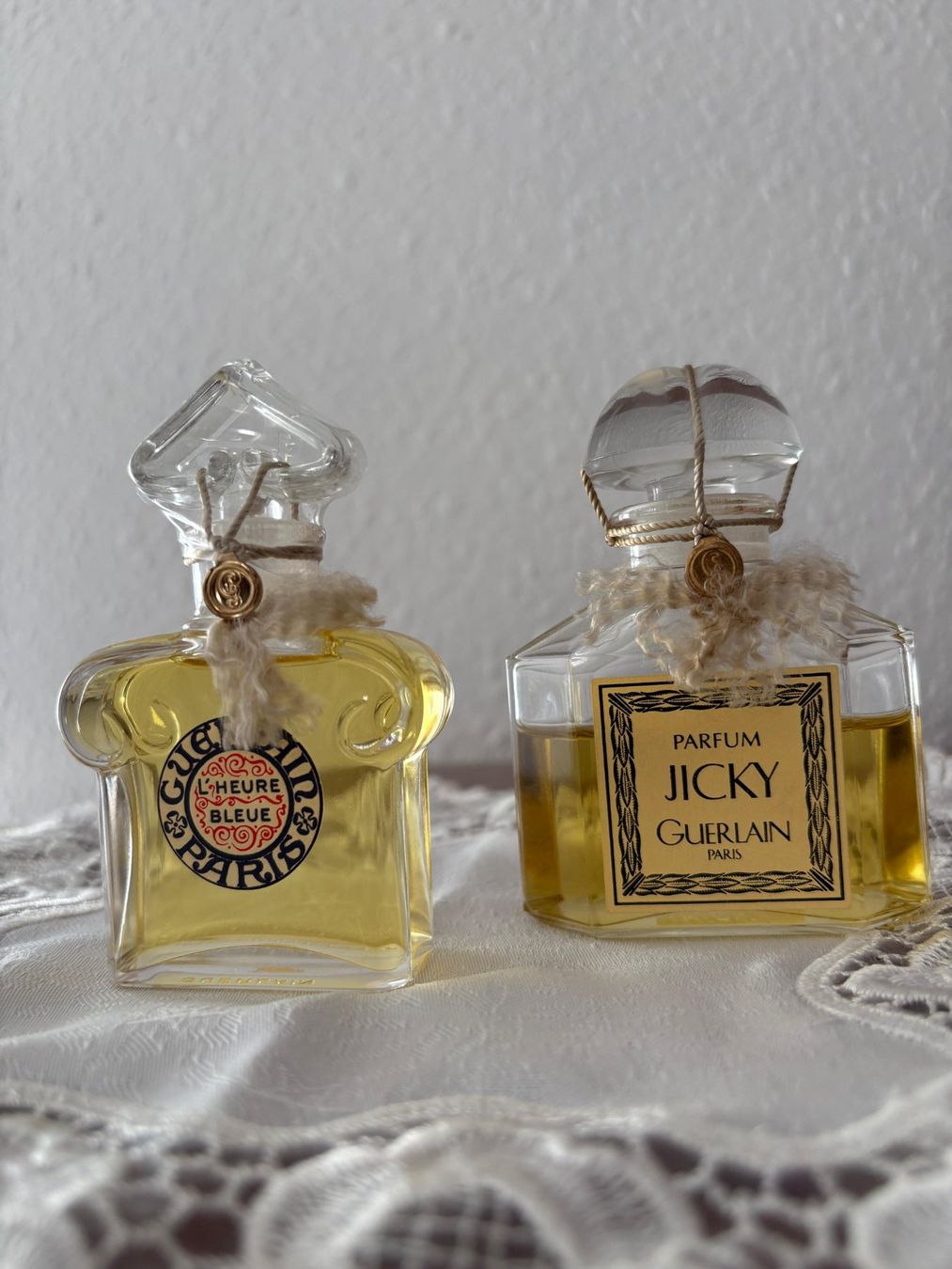 Flaconi: Bouteilles de Parfums de marque (factices) – Nuovo e nell'imballaggio originale da Genève venduto da bdo_227d 1