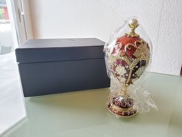 Joli oeuf de décoration 