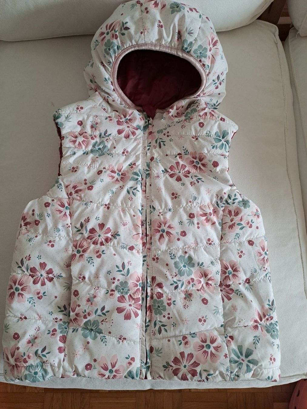 Jacken & Mäntel: Mädchen-Steppweste 122 cm – Gebraucht aus Zürich von msharon 1