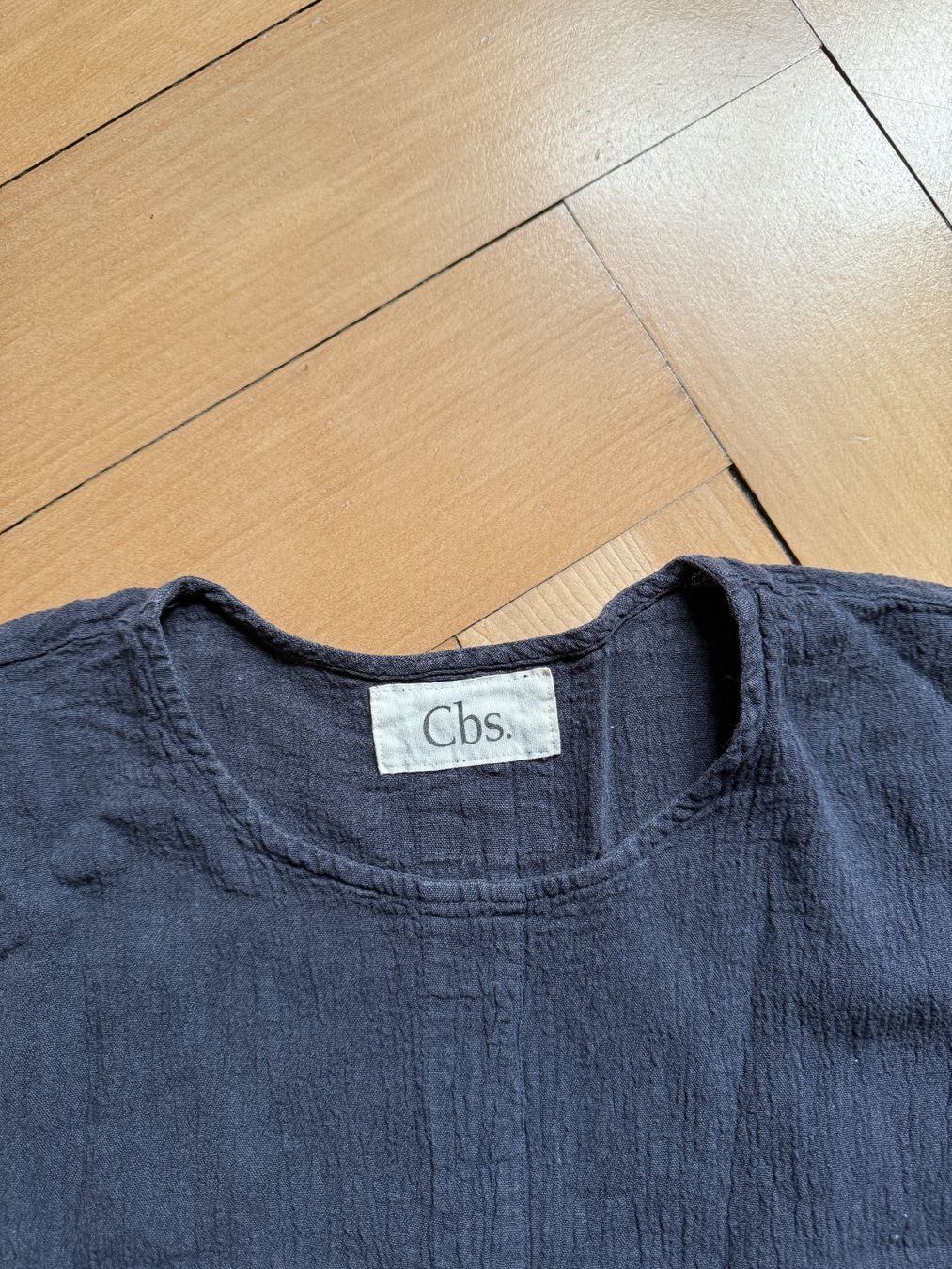 T-shirt: CBS. - Leinenmix Oberteil dunkelblau S – Usato da Zürich venduto da Diazaio 3