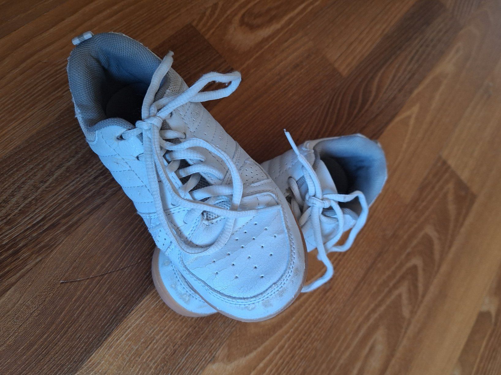 Schuhe für Jungen: Turnschuhe 30 – Gebraucht aus Herrliberg von linavogt 2