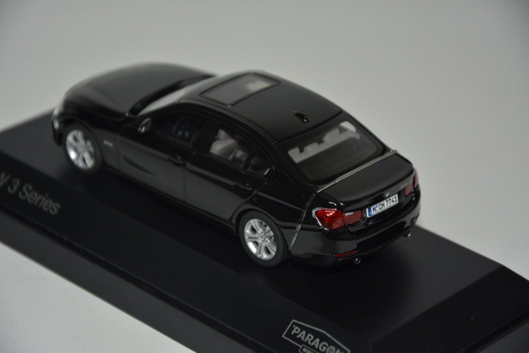 BMW Modellini d'auto: BMW 3 Series , schwarz , Paragon , 1:43 – Nuovo e nell'imballaggio originale da Goldach venduto da Feivel9 8