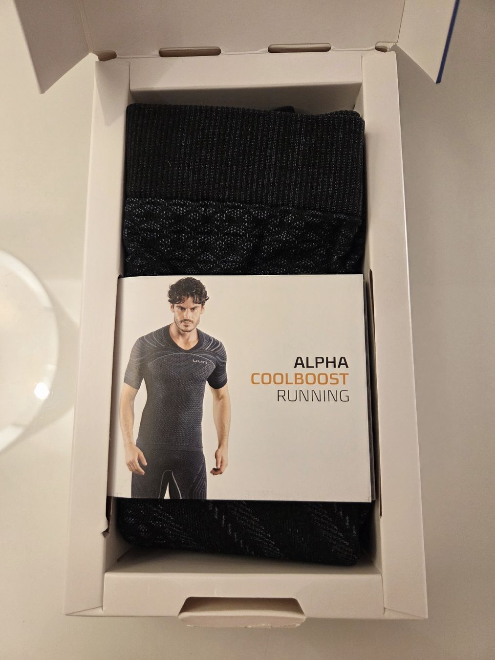 UYN Pantaloni: UYN Laufshorts Alpha Coolboost Herren Grösse S – Nuovo e nell'imballaggio originale da Braunau venduto da Brand-Store 4