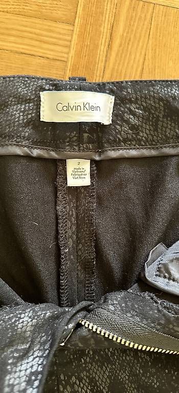 Calvin Klein Pantaloni: Calvin Klein Hose – Usato da Zürich venduto da tamitas 4