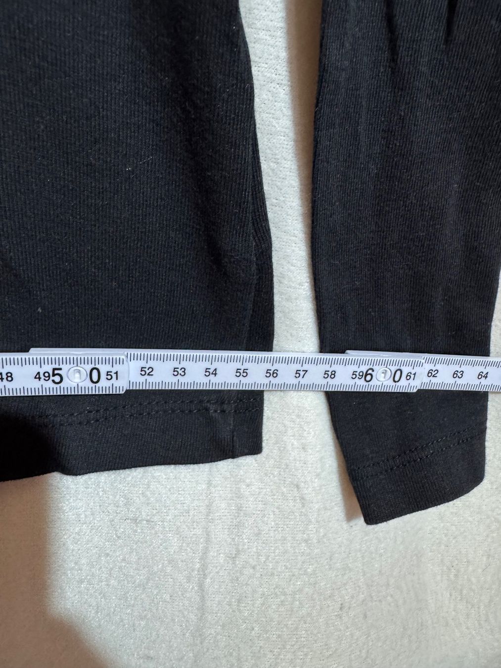 H&M Top: Schwarzes Top Basic von H&M Gr. XL – Usato da Grosswangen venduto da second_hand_dress 5