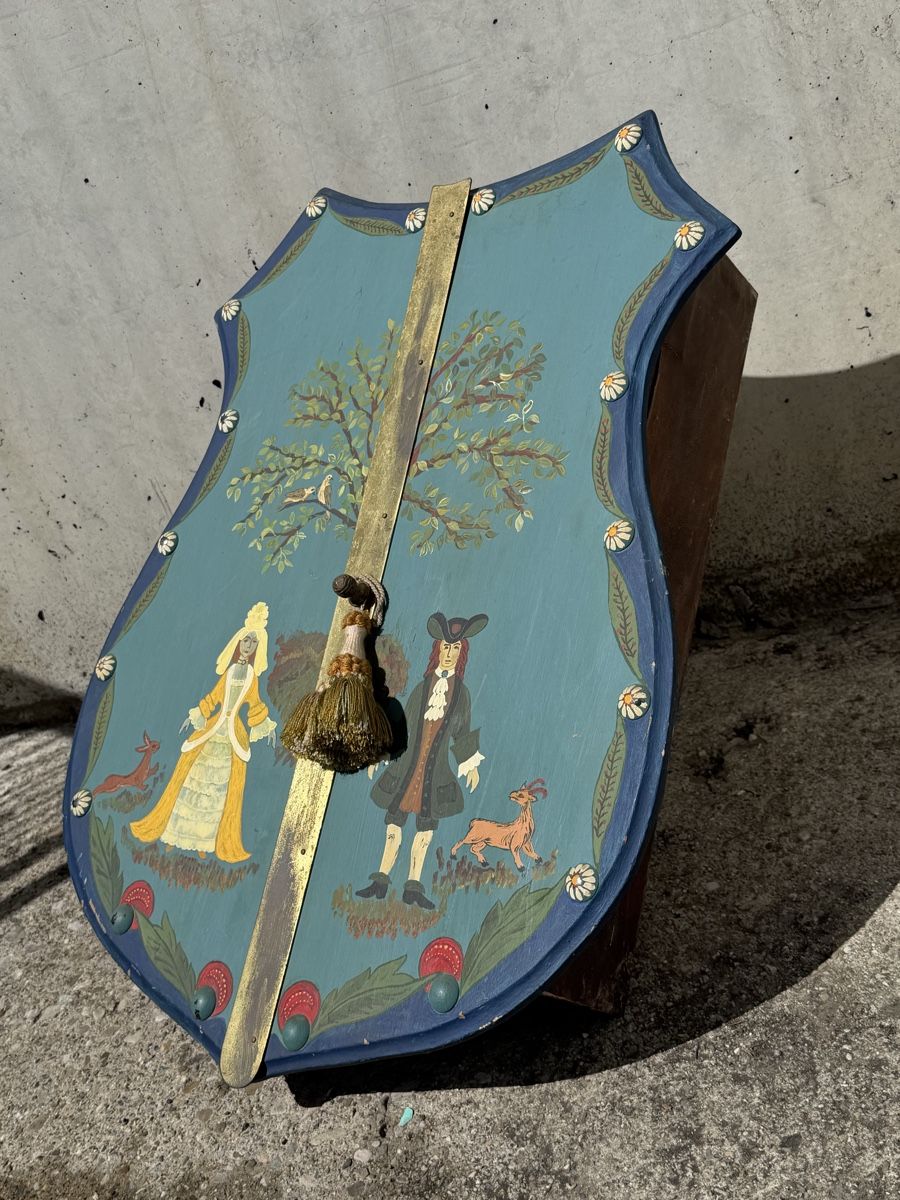 Étagères: Meuble mural ancien  – D'occasion à Bussigny par Stolerparadox 3