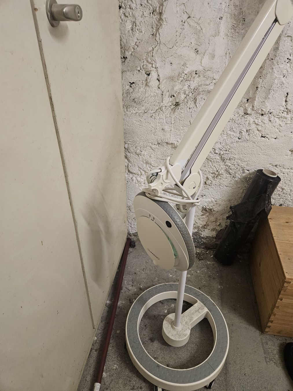 Lampes: Kosmetik Gesichts Lampe "Lumeno" – D'occasion à Bern par Ricardodude73 1