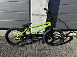 BMX Velo Radio District 18 Grün