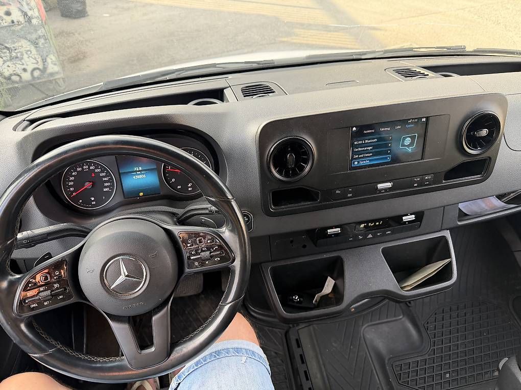 Veicoli commerciali: Mercedes Sprinter 317 CDI Automat Lang – Usato da Luzern venduto da red_bull2 4