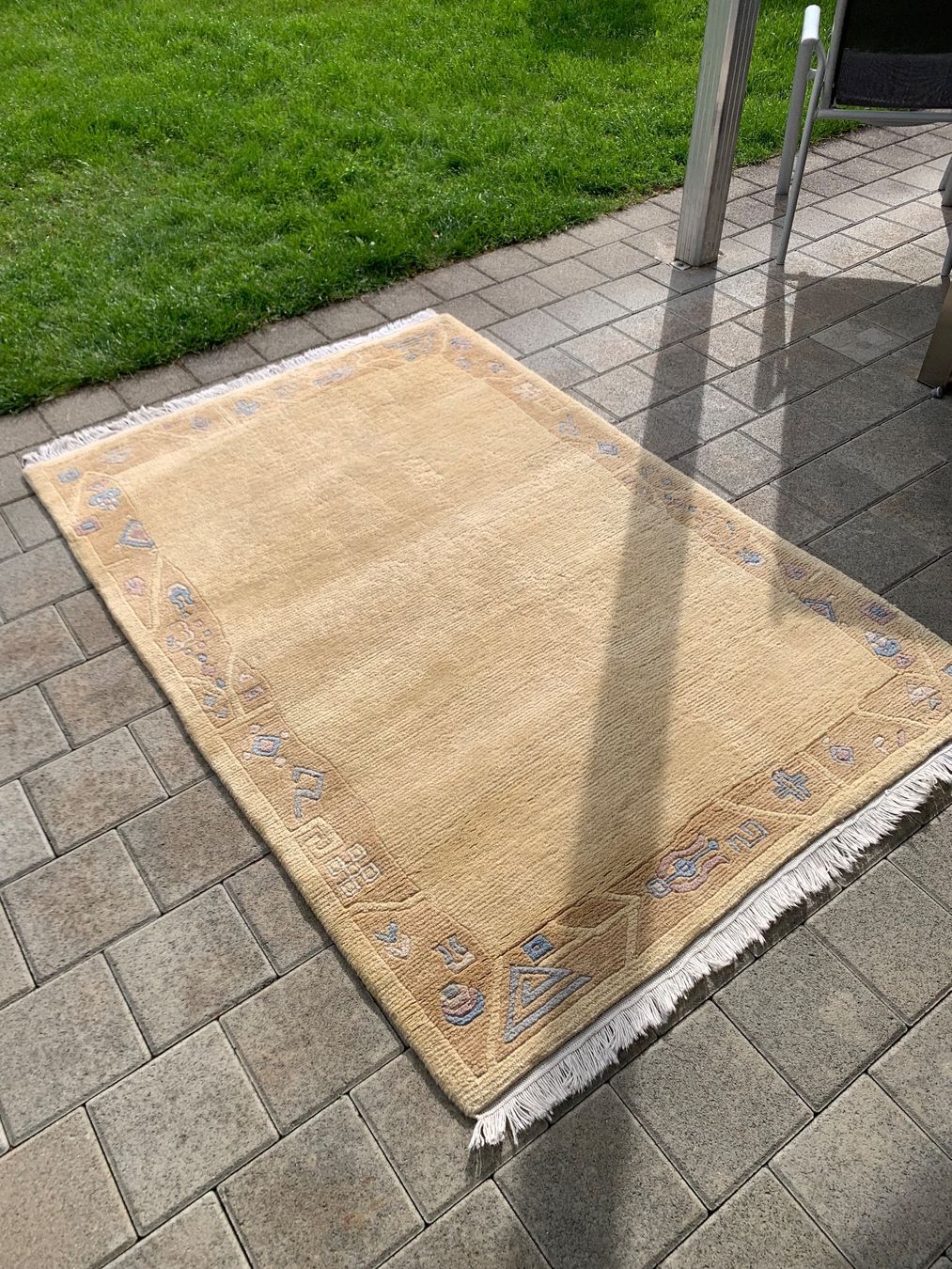 Pfister Teppiche: Teppich – Gebraucht aus Killwangen von Roki67 1
