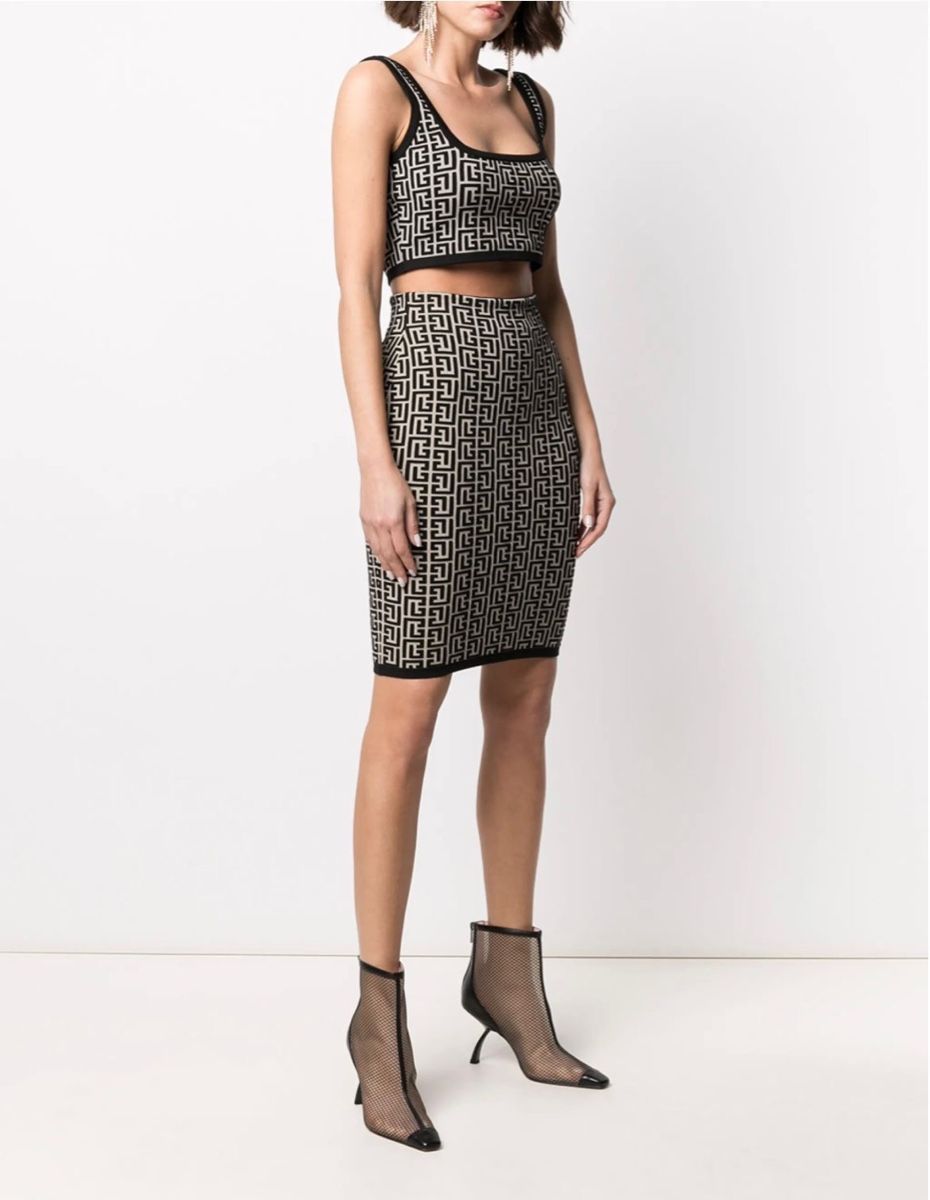Balmain Lots de vêtements: Completo Balmain – D'occasion à Vezia par van_y82v 1
