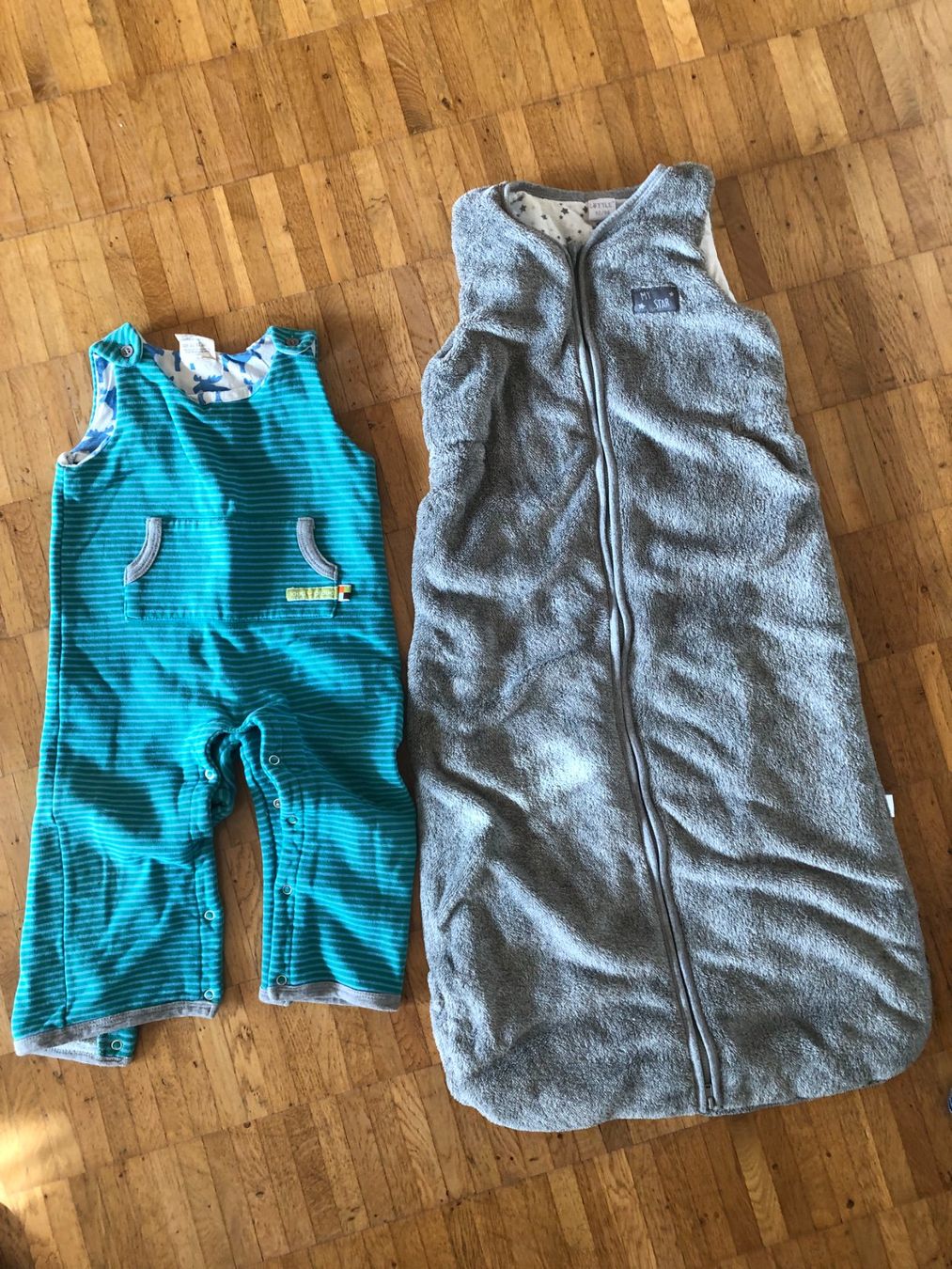 Lotti di vestiti: Kinderkleider Gr.86/92 – Usato da Bassersdorf venduto da sammelfloh 1