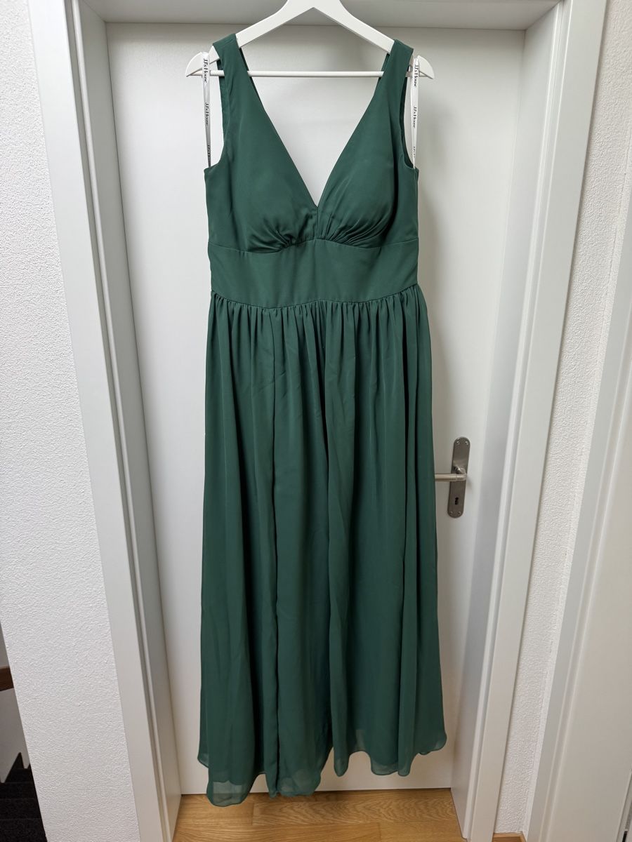 JJ’s House Vestiti: Dunkelgrünes Abendkleid mit Schlitz – Usato da Elgg venduto da fra_9p7j 5
