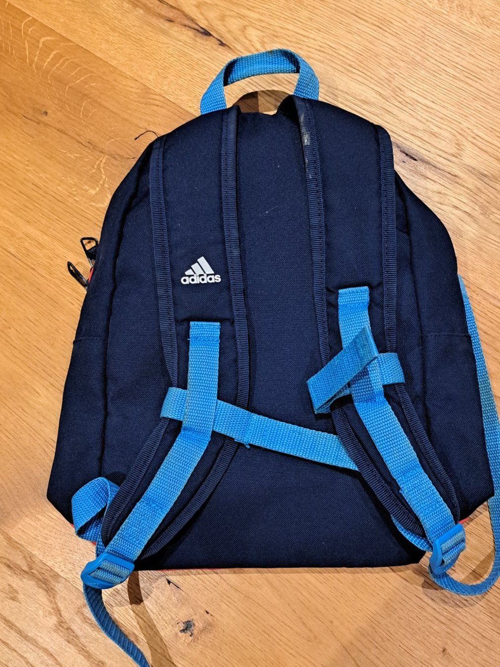 Adidas Borse & Zaini: Kinderrucksack Adidas – Usato da Erlinsbach venduto da carolinalexia 1