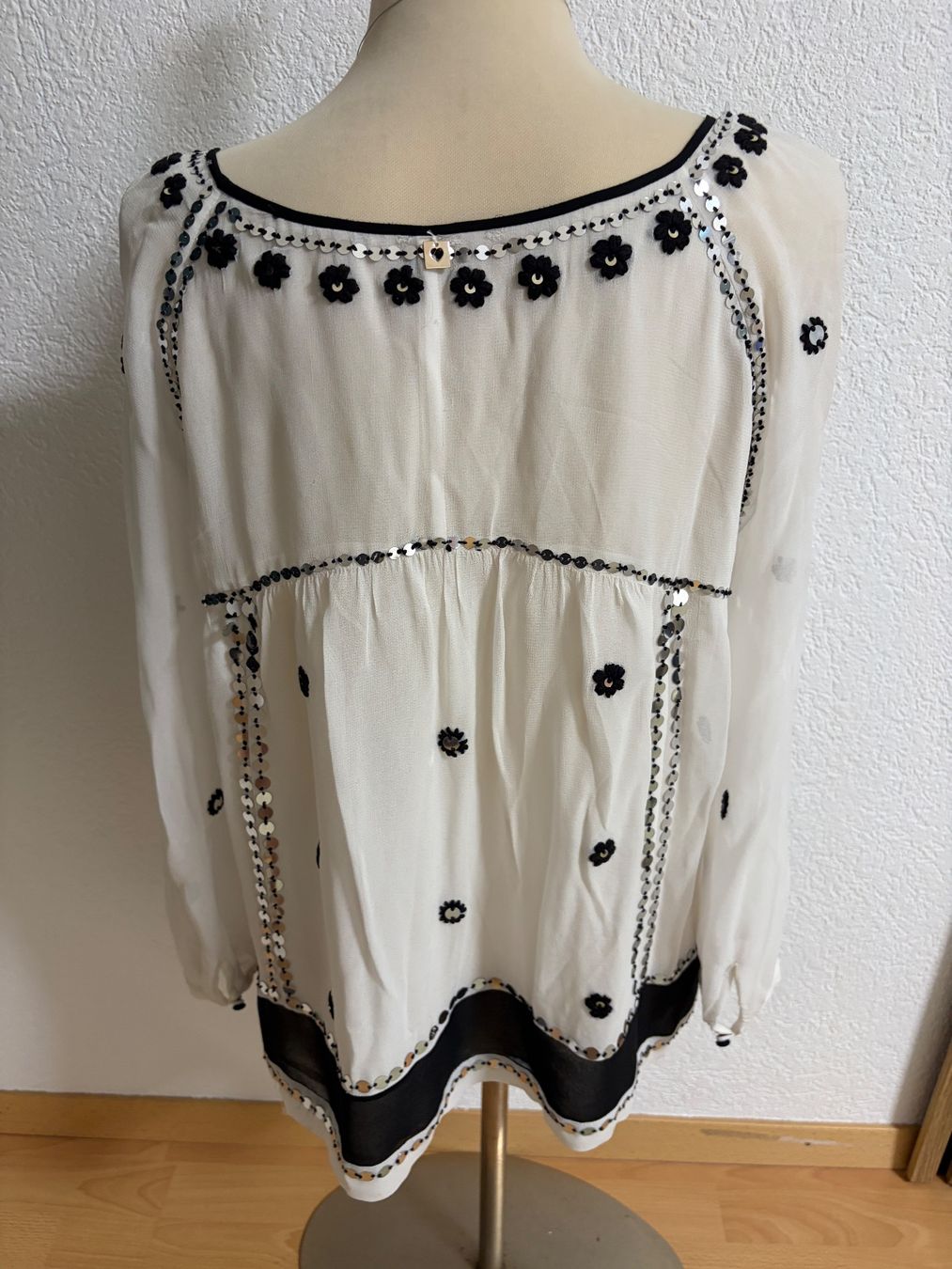 Twinset Camicette: Twin Set Blusen – Usato da Liestal venduto da Goldart 1