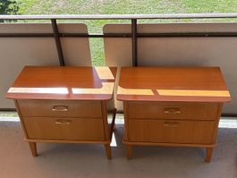 Nachttische Set 2 Stück Holz Retro Design guter Zustand