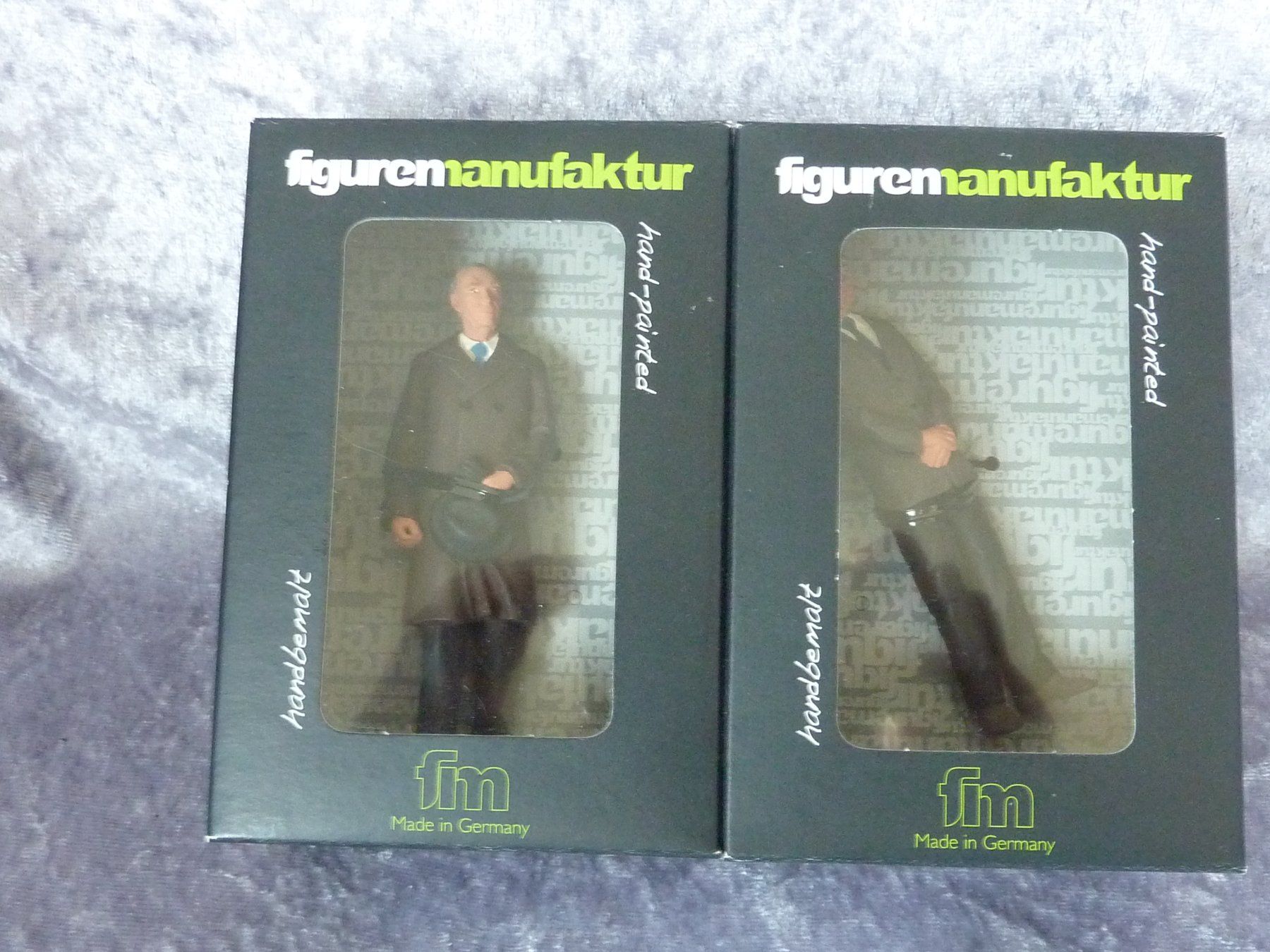 Mercedes-Benz Modellini d'auto: Adenauer Figurenset 1:18 – Nuovo e nell'imballaggio originale da Dürrenäsch venduto da modellautos4you