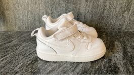Nike Kinder Sneaker weiss Grösse 23.5 Top Zustand