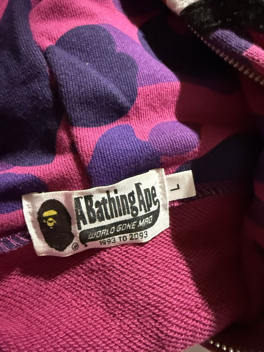 Bape Maglioni & Felpe: BAPE Color Camo violett – Usato da Weite venduto da Spirexx 2