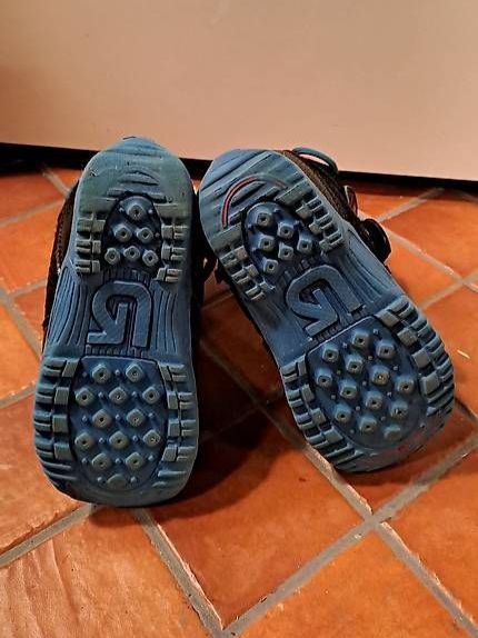 Burton Schuhe für Jungen: Burton Snowboard Schuhe Gr.28 – Gebraucht aus Oberrieden von Raja011 4