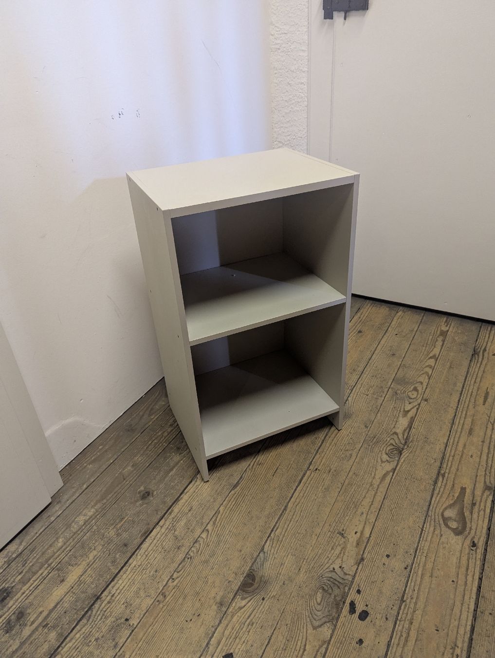 Regale: Shelf Unit - Two Shelves – Gebraucht aus Zürich von acc_m6jp 1