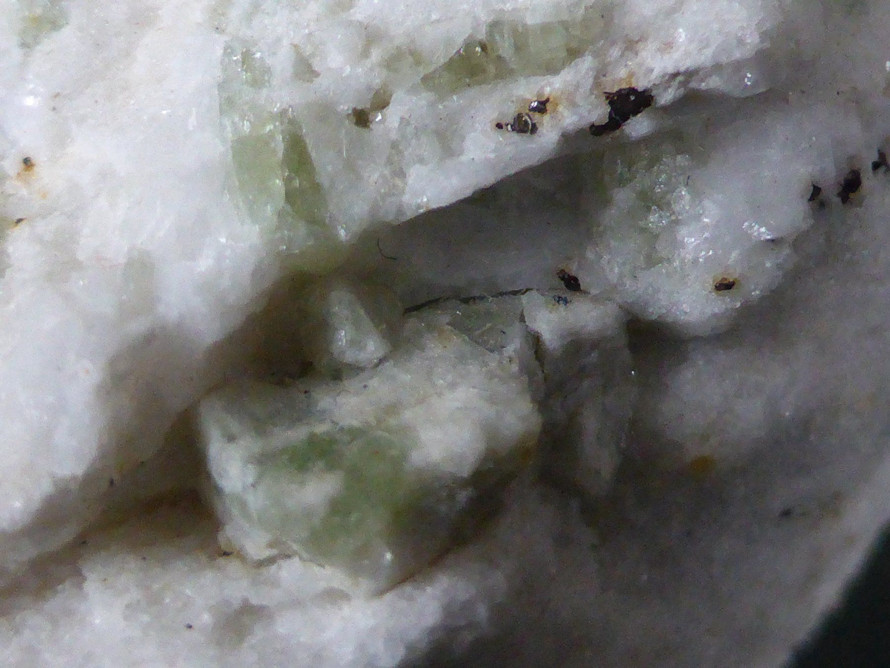 Mineralien & Heilsteine: Turmalin aus dem Tessin – Gebraucht aus Triengen von Nussbaum14 2