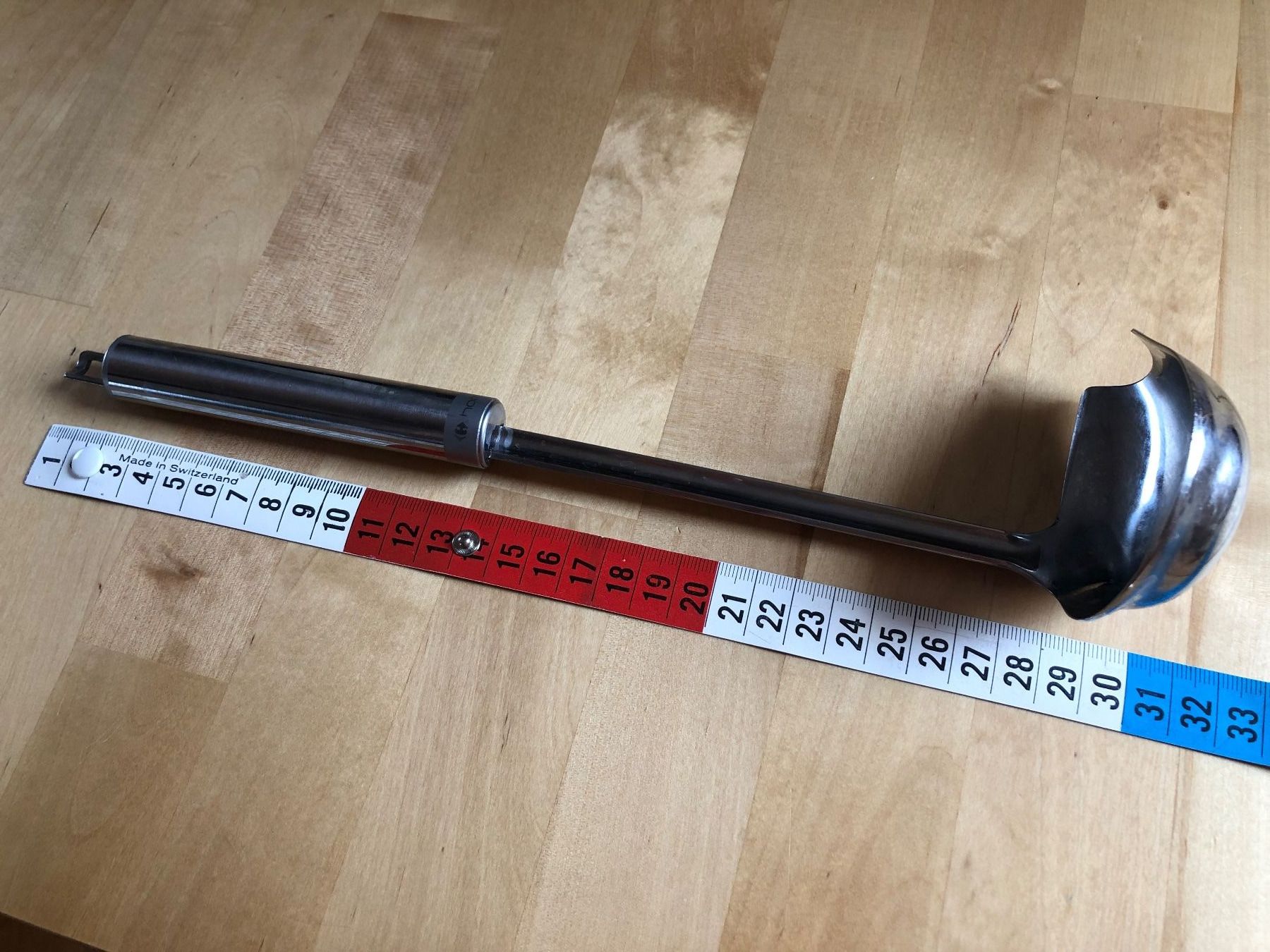 Cucchiai: CARREFOUR HOME Louche à bec en acier – Usato da St-Aubin FR venduto da Tiweety 5