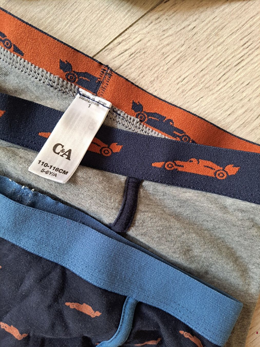 Sous-vêtements: Unterhosen Gr 110 / 116 – D'occasion à Bünzen par nagyagi111mail 1