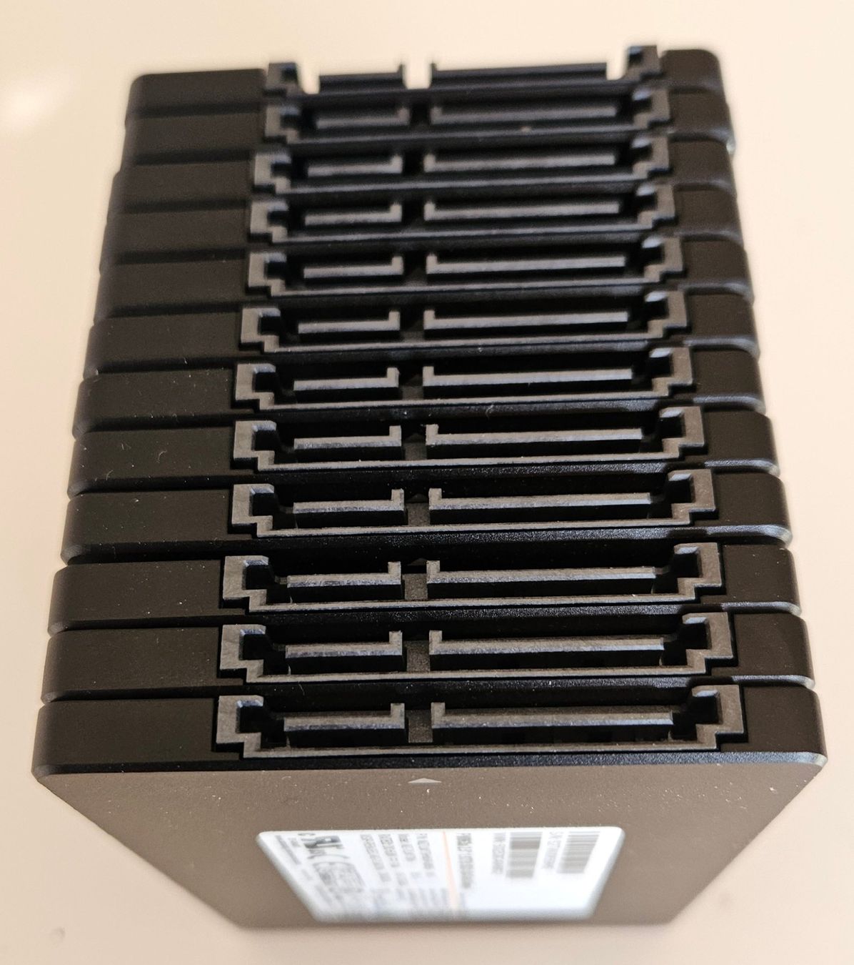 Samsung Dischi rigidi: Samsung 1.92TB SM863a Datacenter NAS Enterprise SSD – Usato da Lausanne venduto da FamilleCool 4