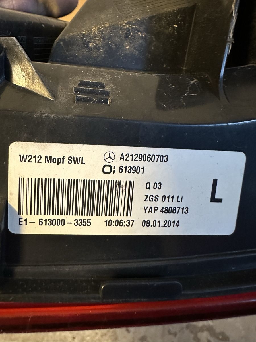Mercedes-Benz Tutti pezzi di ricambio auto: Rückleuchte Mercedes-Benz W212 – Difettoso da Altstätten SG venduto da fej_527z 3