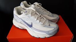 Nike INITIATOR Gr39,Leder-Stoff.
