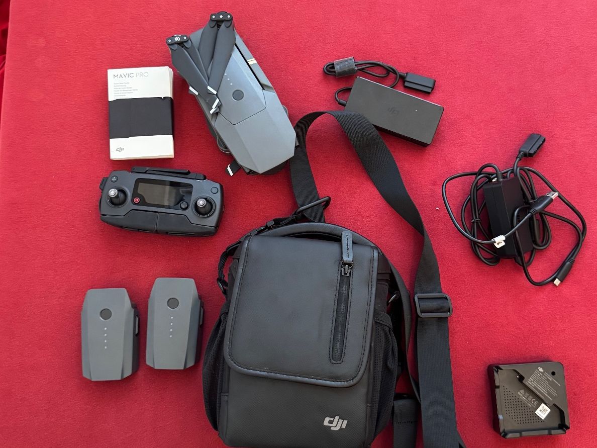DJI Camcorder: DJI Mavic Pro 1 – Fly More Combo – Gebraucht aus St. Gallen von tschuebii