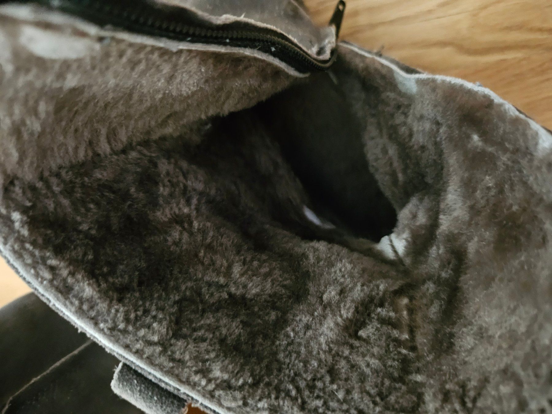 Chaussures filles: Wildleder Stiefeletten 34 – D'occasion à Hünenberg par lexli06 3
