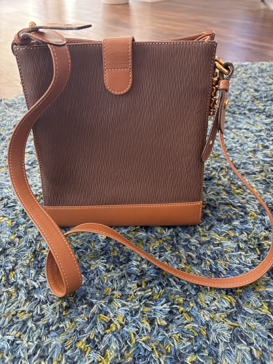 Loewe Taschen für Damen: Loewe Handtasche – Gebraucht aus Altikon von Katanapeto 1