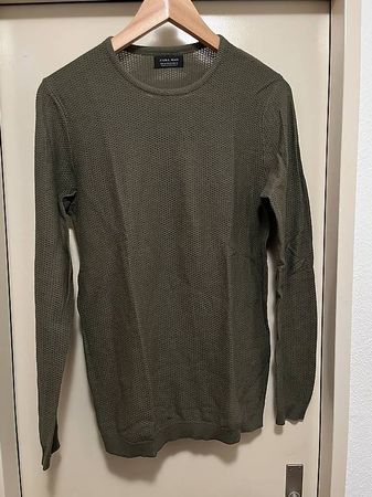 Zara Pullover NEU Grösse 40
