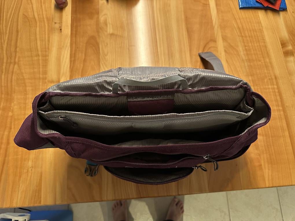 Osprey Borse: Osprey Umhängetasche Flap Jill Courier – Usato da Dübendorf venduto da huschi5443 1