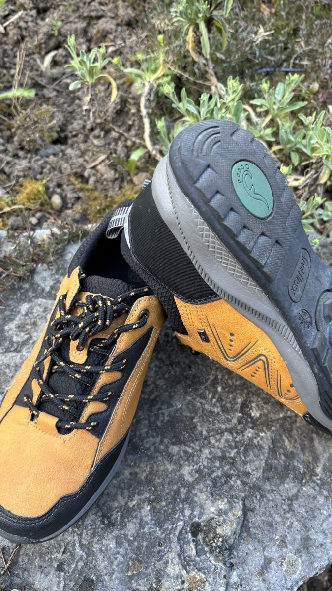 Scarpe da uomo: Wanderschuh – Usato da Balsthal venduto da wasserente