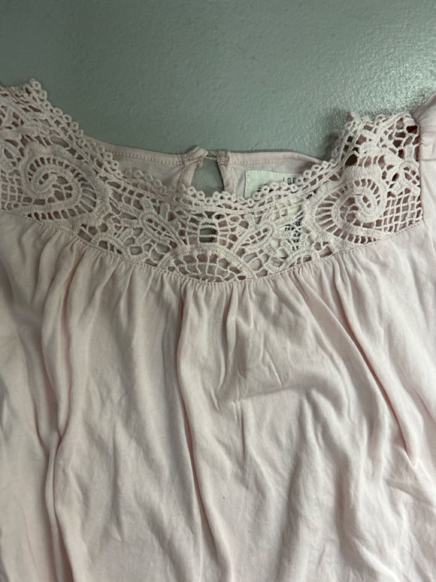Camicette, T-shirt & Top: T-Shirt Gr 122/128 – Usato da Lostorf venduto da Venice16 2