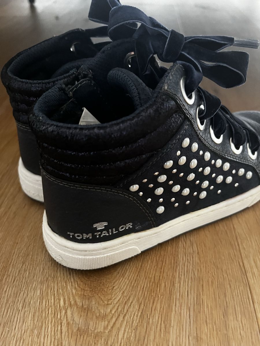 Tom Tailor Scarpe per ragazze: Tom Tailor Sneaker Gr. 32 – Usato da Kradolf venduto da Fresh83 2