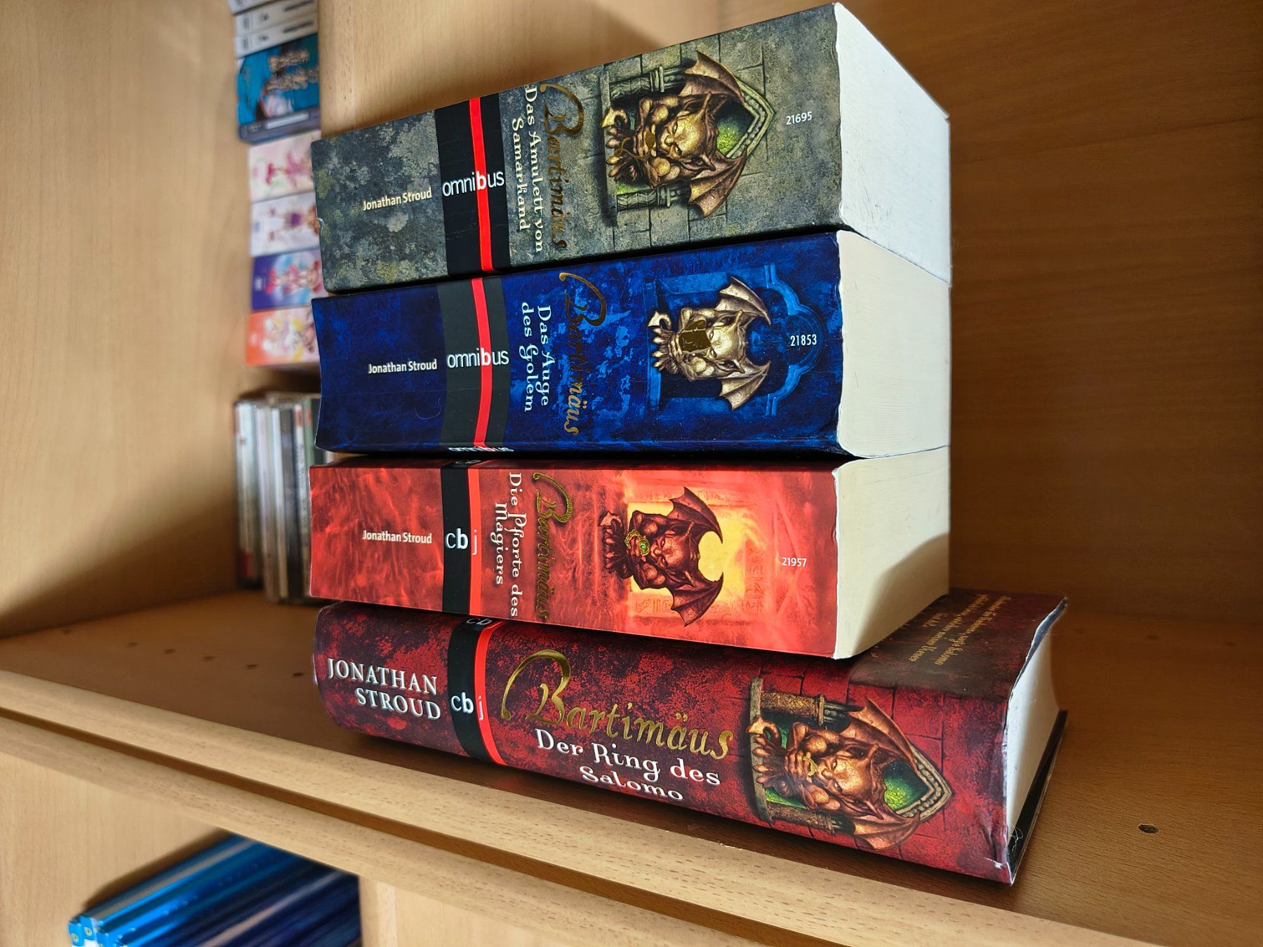 Libri: Bartimäus 1-4 komplett – Usato da Binz venduto da Shizuka01
