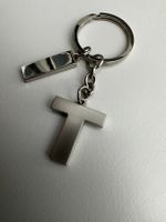 Sehr Edler Anhänger mit dem Buchstaben "T" - Fabrikneu