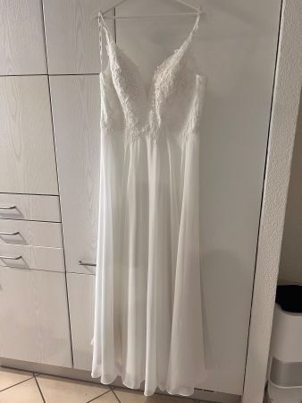 Mascara Brautkleid, Gr. 44, Neupreis 1600.-, Top Zustand!