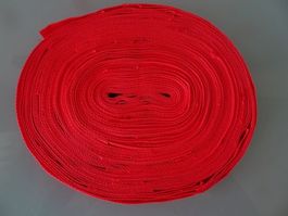 Basteln. 39 rote Bänder à 80cm lang, 2cm breit