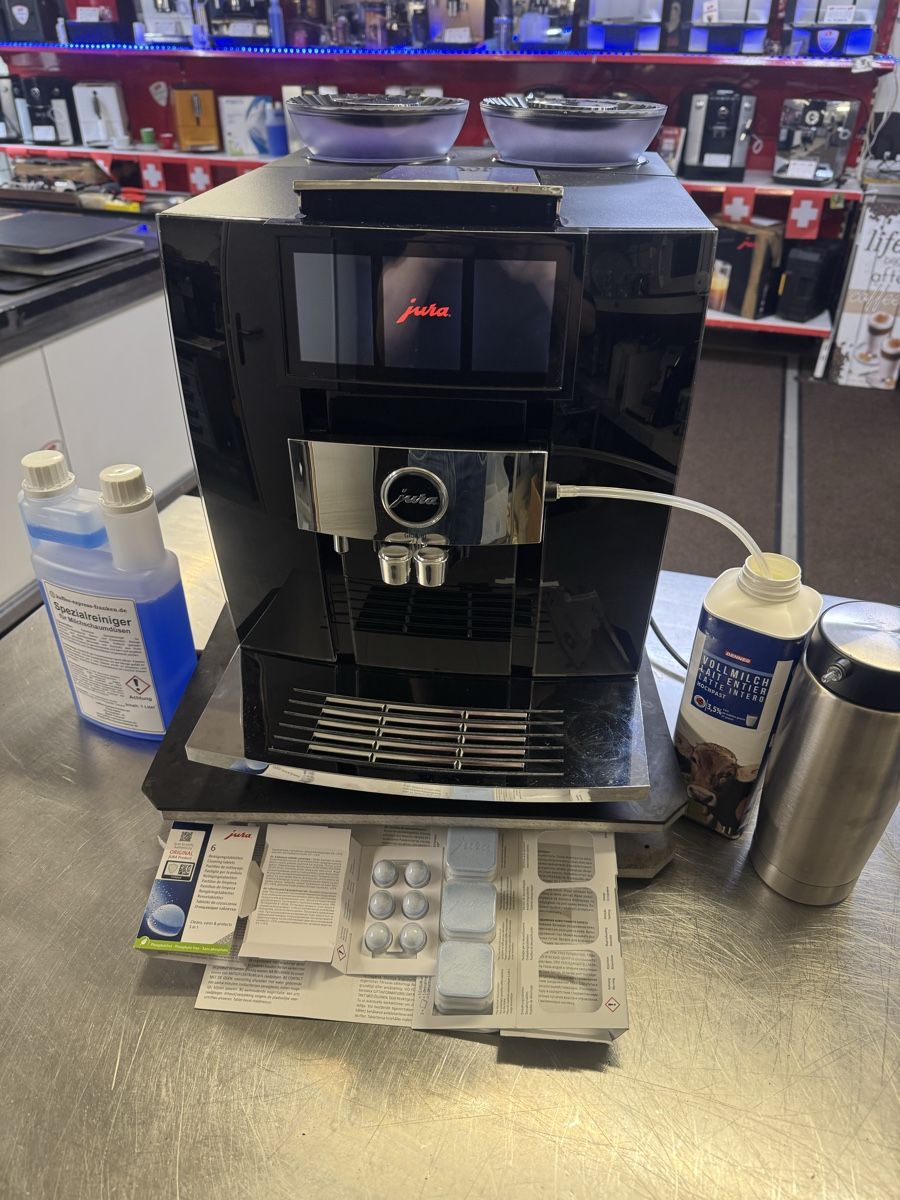 Kaffeemaschinen & Espressomaschinen: Jura Giga 10 Ausstelungs Model Garantie 12 Monaten – Neu (gemäss Beschreibung) aus Zürich von Jaskoch 6