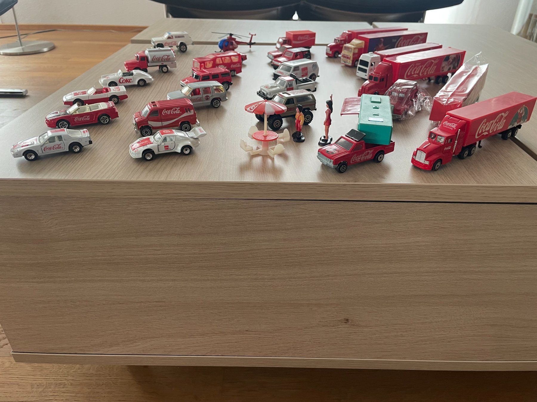 Coca-Cola Modellini d'auto: Coca-Cola Autos – Usato da Umiken venduto da Freundschaft 7